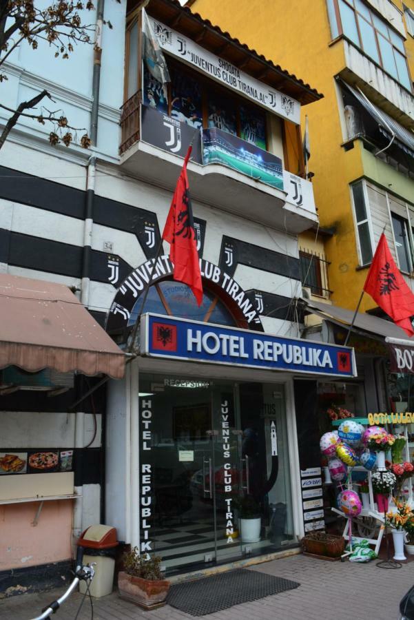 Hotel Republika Тирана Екстериор снимка