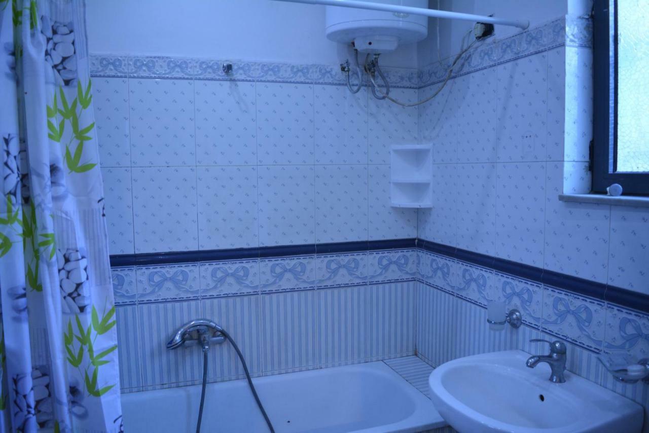Hotel Republika Тирана Екстериор снимка